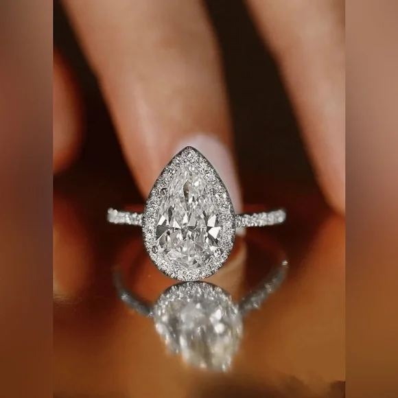Pear Ring